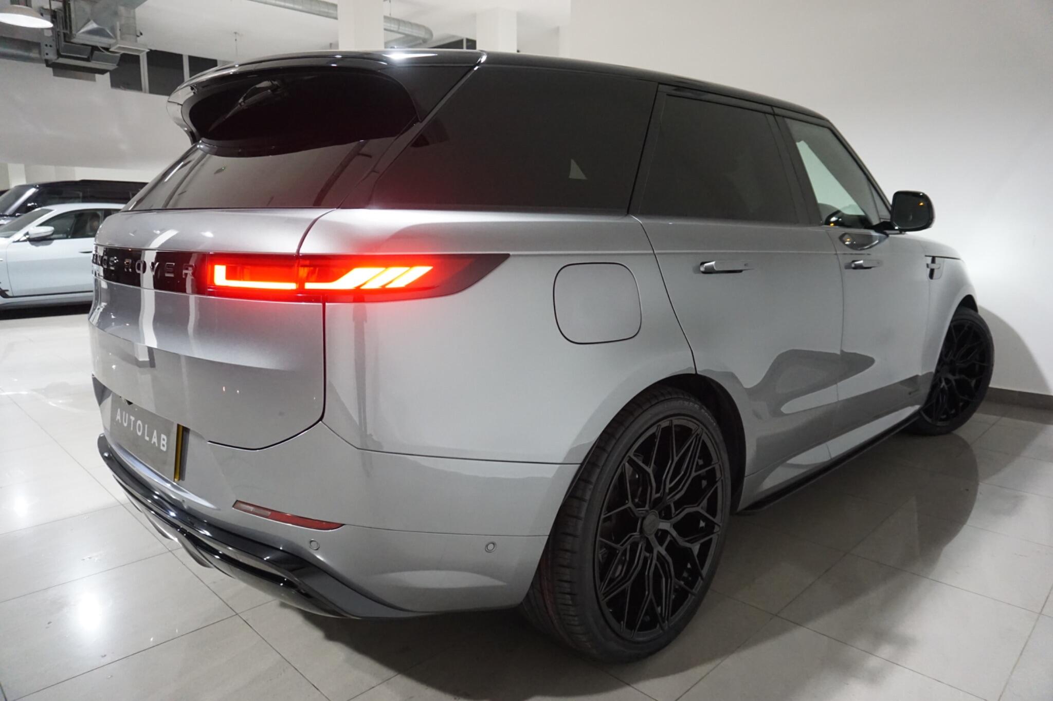 Land Rover Range Rover Sport 3.0 D300 MHEV Autobiography SUV 5dr Diesel Auto 4WD Euro 6 (s/s) (300 ps)